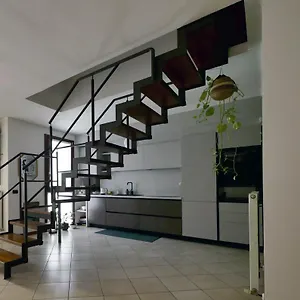 Relax Tra Il Legno E Il Apartment